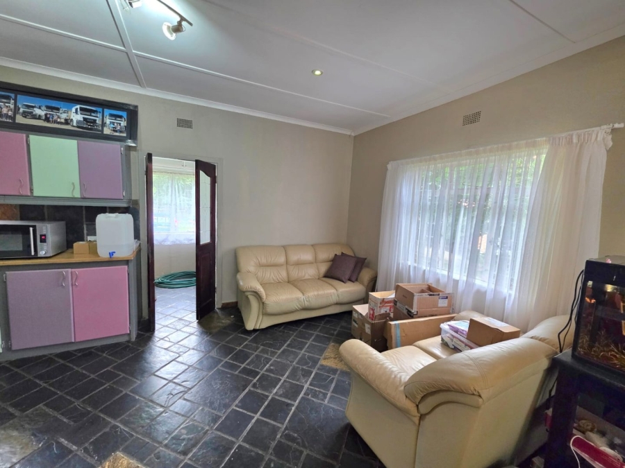 To Let 3 Bedroom Property for Rent in Jordania Free State